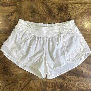 Lululemon Hotty Hot Low-Rise Lined Short 2.5" White Size 6